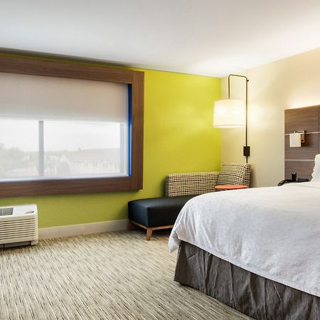 Holiday Inn Express & Suites Racine By Ihg Extérieur photo