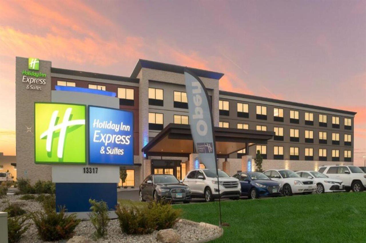 Holiday Inn Express & Suites Racine By Ihg Extérieur photo