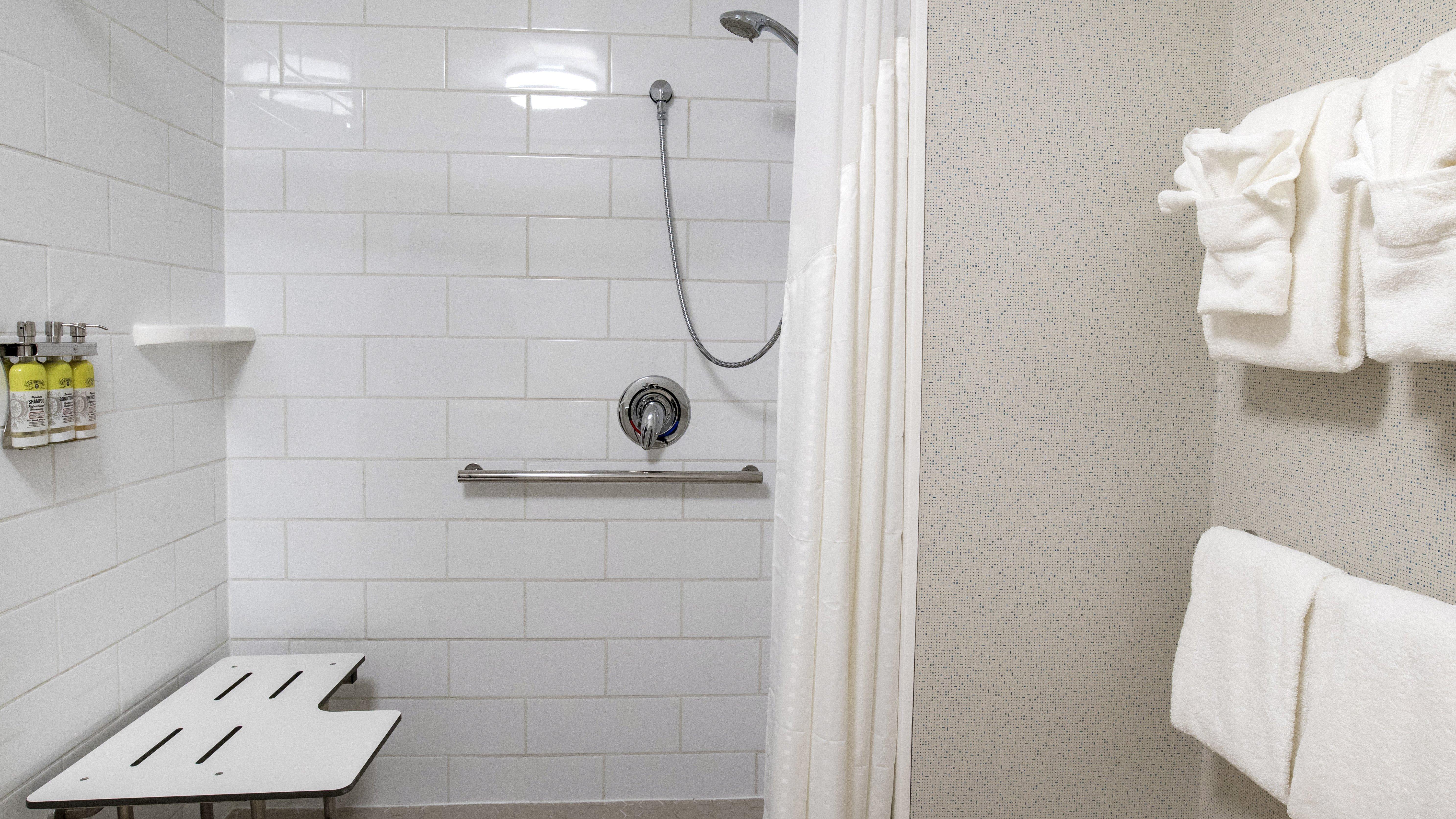 Holiday Inn Express & Suites Racine By Ihg Extérieur photo