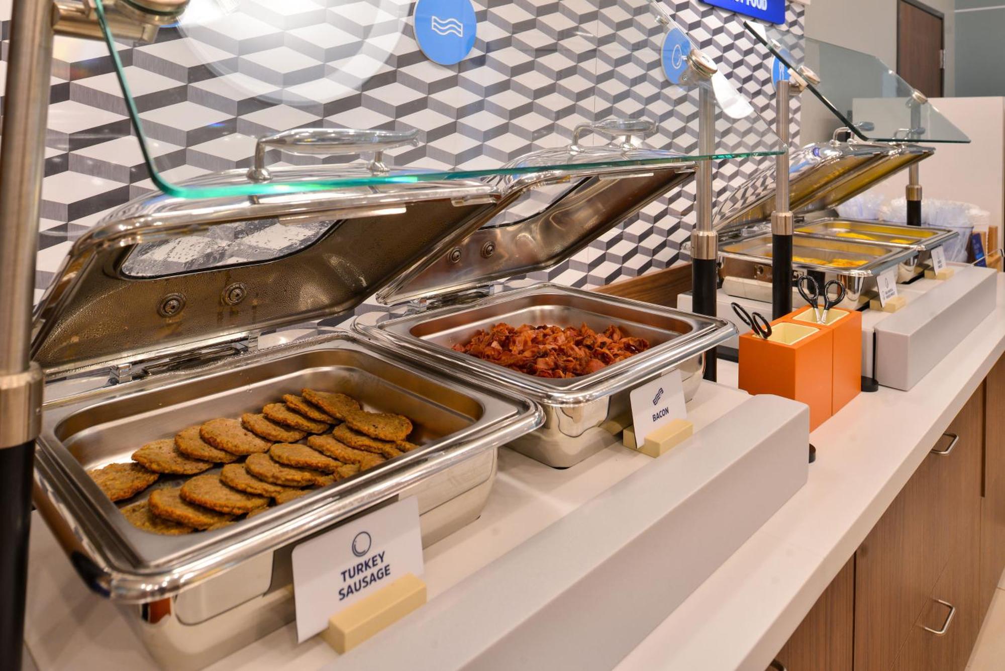 Holiday Inn Express & Suites Racine By Ihg Extérieur photo