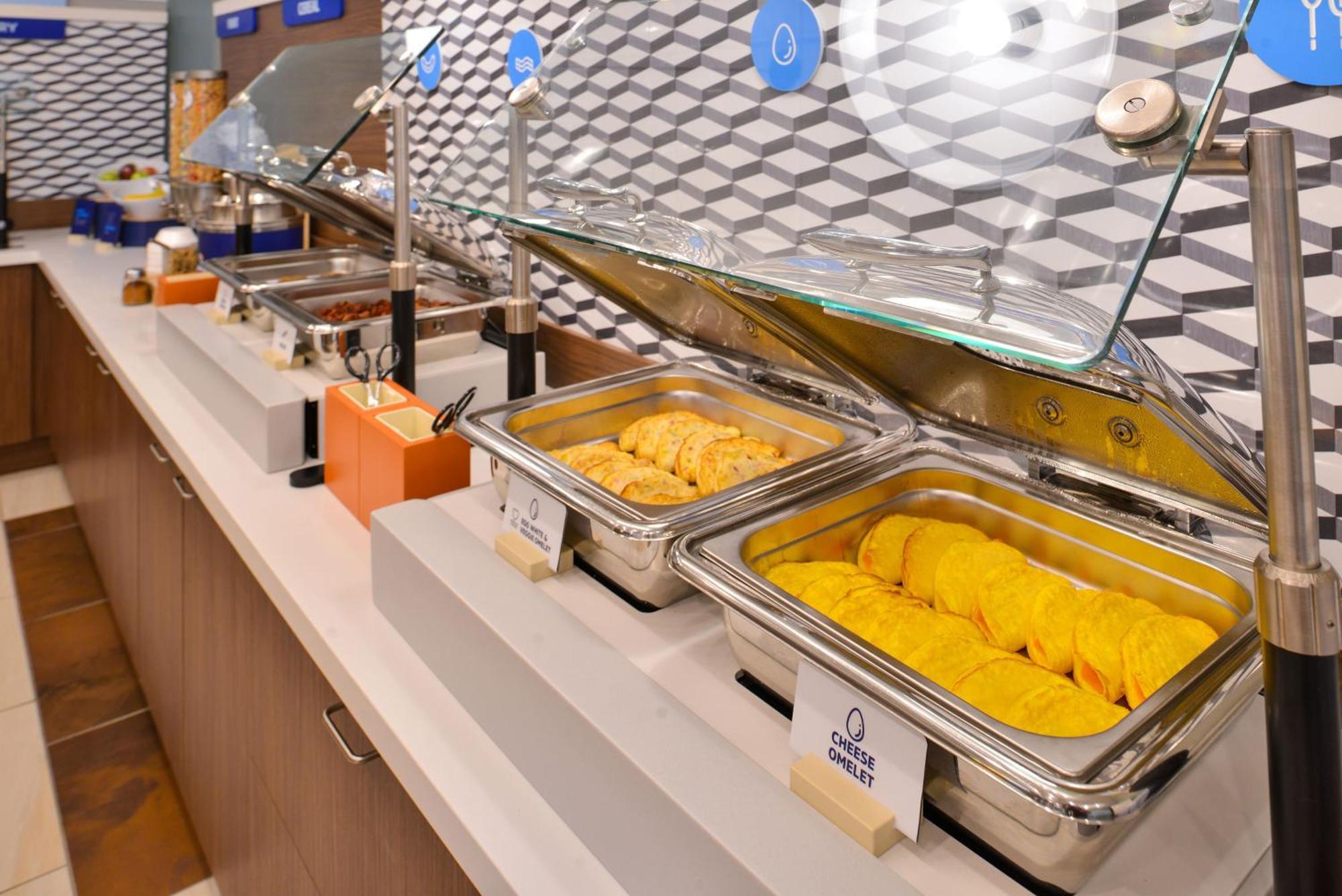 Holiday Inn Express & Suites Racine By Ihg Extérieur photo