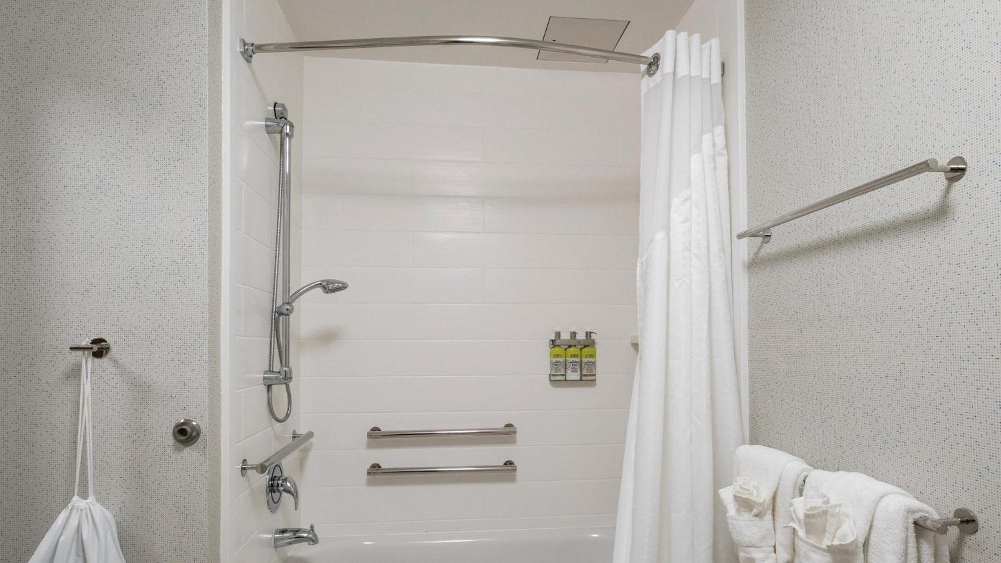 Holiday Inn Express & Suites Racine By Ihg Extérieur photo